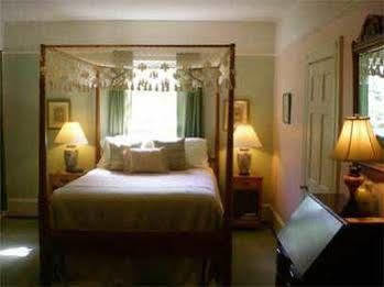 Oak Manor Inn Hartsville Kültér fotó