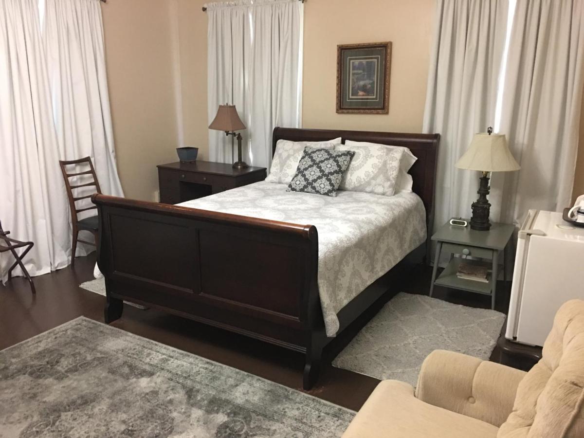 Oak Manor Inn Hartsville Kültér fotó